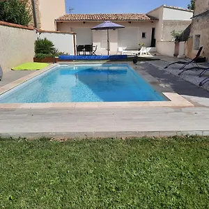 Moderne Proche Centre Village Hébergement de vacances